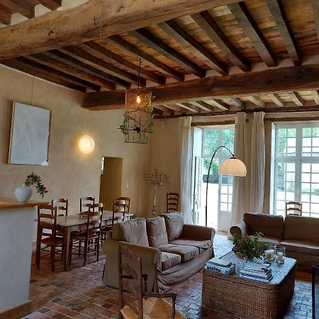 Dom wakacyjny Chateau De Vaux Gesnes-le-Gandelin