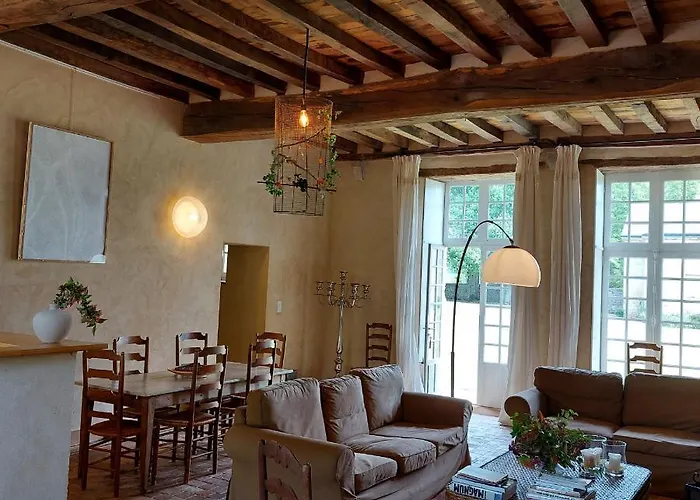 Casa vacanze Chateau De Vaux Gesnes-le-Gandelin